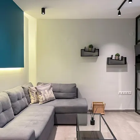 Luxury Downtown D4 Apartament